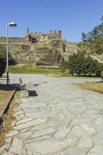 Oude vestingwerken in Thessaloniki, Griekenland — Stockfoto