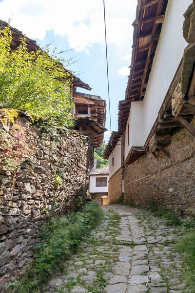 Village Kovachevitsa Avec Des Maisons Authentiques Xixe Siècle Région Blagoevgrad — Photo