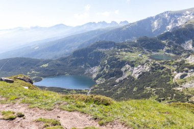 The Lower Lake, Rila Mountain, The Seven Rila Lakes, Bulgaristan 'ın panoramik manzarası