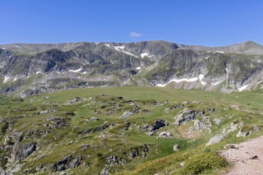Bulgaristan 'ın Yedi Rila Gölü yakınlarındaki Rila Mountan' ın inanılmaz manzarası