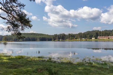 Shiroka polyana (Geniş çayır) Reservoir, Pazardzhik Bölgesi, Bulgaristan