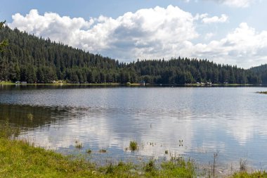 Shiroka polyana (Geniş çayır) Reservoir, Pazardzhik Bölgesi, Bulgaristan