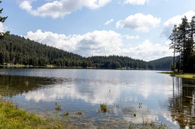 Shiroka polyana (Geniş çayır) Reservoir, Pazardzhik Bölgesi, Bulgaristan