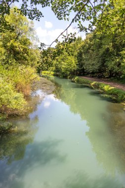 Bulgaristan 'ın Altın Panega Nehri boyunca Iskar Panega Geopark' ın hava manzarası