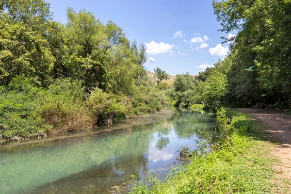 Bulgaristan 'ın Altın Panega Nehri boyunca Iskar Panega Geopark' ın hava manzarası