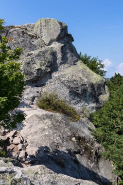 Belintash, Bulgaristan 'ın Rodop Dağları' ndaki tanrı Sabazios 'a adanmıştır.