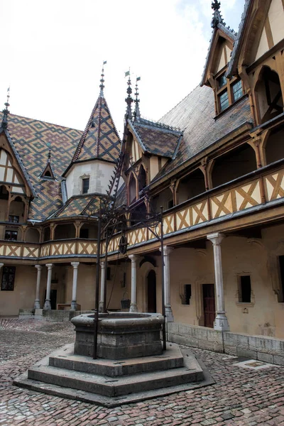 Hotel Dieu Beaune Limosna Caritativa —  Fotos de Stock