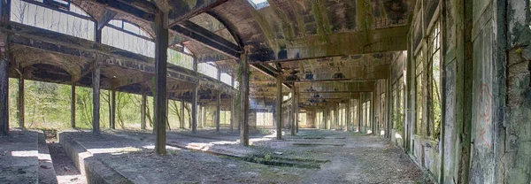 A rotunda abandonada de B ébria — Fotografia de Stock