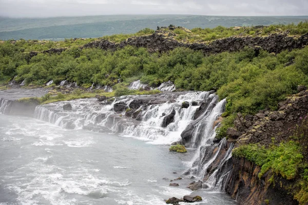 Cascada de Hraunfossar — Foto de Stock