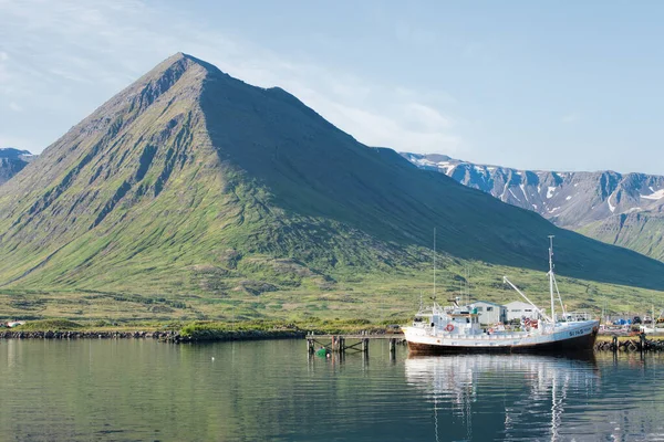 Vesnice Siglufjordur Islandu — Stock fotografie