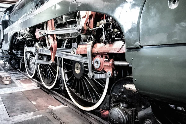 Vieille Locomotive Dans Musée — Photo