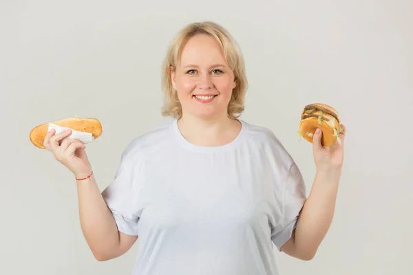 Beautiful Young Plump Woman White Shirt White Background Sandwich Her — Stock Photo, Image