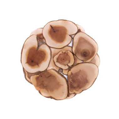 Ahşap stand altında sıcak beyaz arka plan üzerinde izole. Mutfak eşyaları.