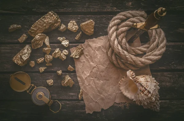 Korsan Altın Hazine Eski Tablo Arka Plan Üzerinde Kopya Alanı — Stok fotoğraf
