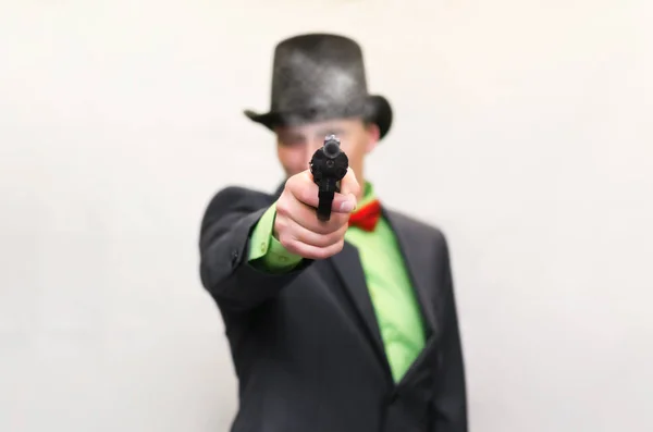 Spionen Secret Service Detecive Agent Håller Pistol Pistol Hans Händer — Stockfoto