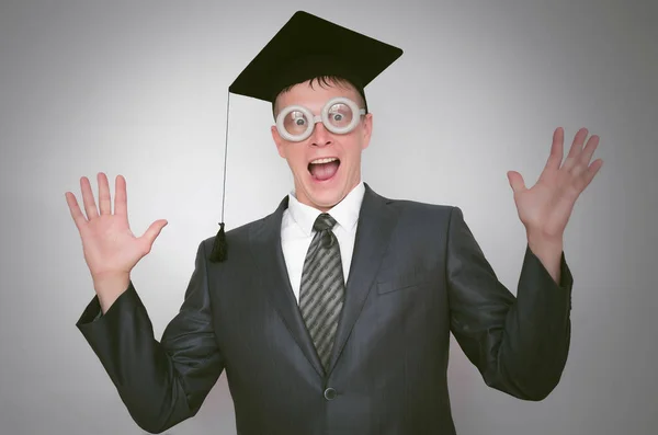 Absolvent Student Der Mütze Isoliert Auf Grauem Hintergrund Bildungskonzept — Stockfoto