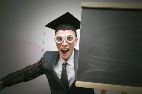 Absolvent Student Der Mütze Isoliert Auf Grauem Hintergrund Bildungskonzept — Stockfoto