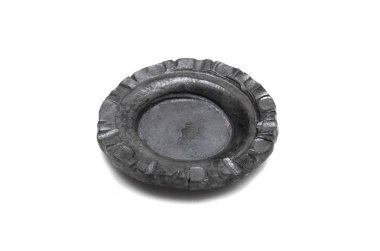 Retro kurşun mumluk şeklinde beyaz arka plan üzerinde izole daire şekli.