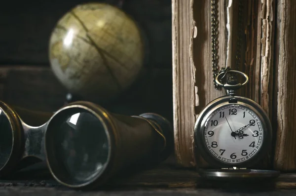 Travel Adventure Concept Background Pocket Watch Binoculars Globe Stack Books — Stockfoto