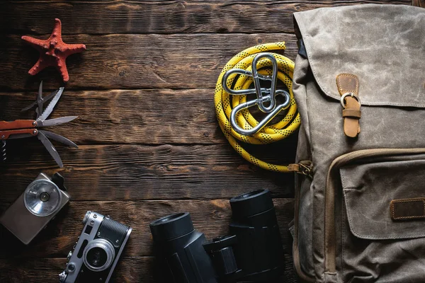 Viagem Aventura Plano Leigos Fundo Com Espaço Cópia Uma Mochila — Fotografia de Stock