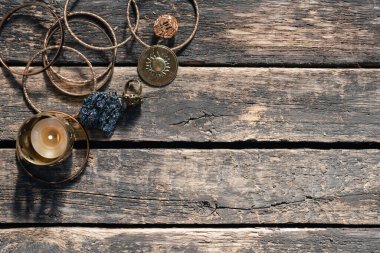 Büyücülük kavramı düz arkaplan ve kopyalama alanı.