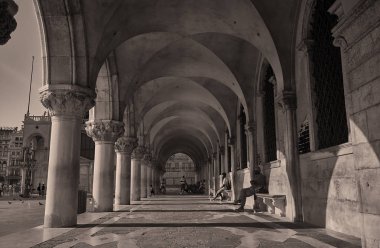 Piazza San Marco Meydanı'na Venedik siyah beyaz resim