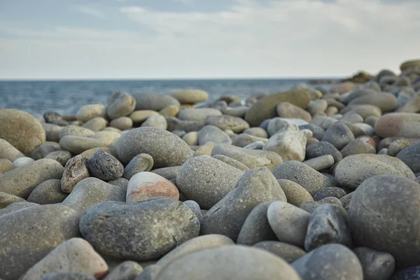 Talya Nın Güney Kıyılarındaki Tipik Bir Plajdaki Beyaz Çakıl Taşlarının — Stok fotoğraf