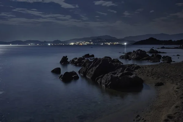 Vista Maravilhosa Uma Praia Sul Sardenha Durante Uma Noite Lua — Fotografia de Stock