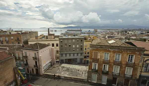Vista Superior Algunos Edificios Históricos Decadentes Del Centro Ciudad Cagliari — Foto de Stock