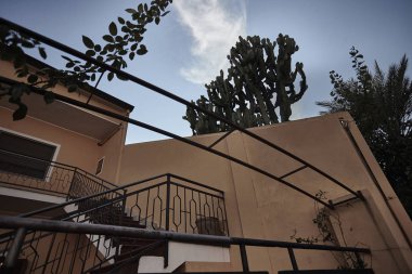 Tipik bir Güney Sardunya ev detay.