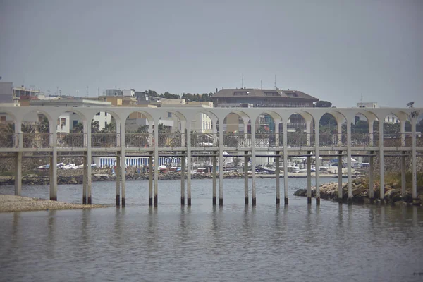 Pedestrian Bridge Arches Columns Water Civitavecchia Italy — Stock Photo, Image