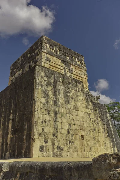 Back View Temple Jaguar — Stock Photo, Image