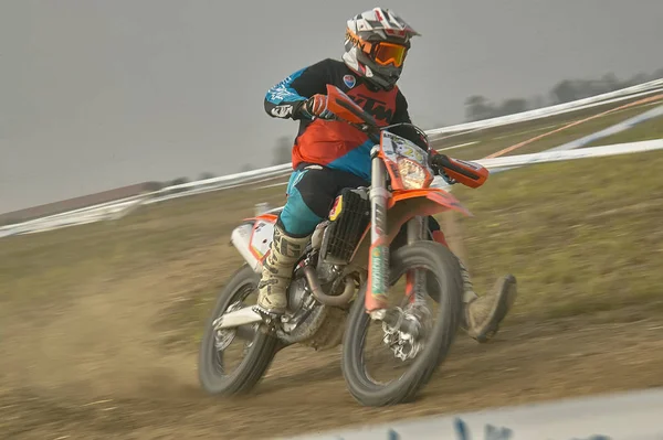 Motocross-Rennfahrer # 4 — Stockfoto