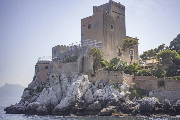 Zamek Solanto zabrany z morza 7 — Zdjęcie stockowe