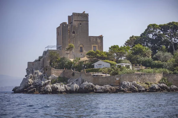 Zamek Solanto zabrany z morza 6 — Zdjęcie stockowe