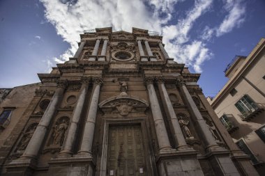 Palermo 2 'deki Antik Kilise