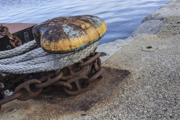 Dock für das Schiff — Stockfoto