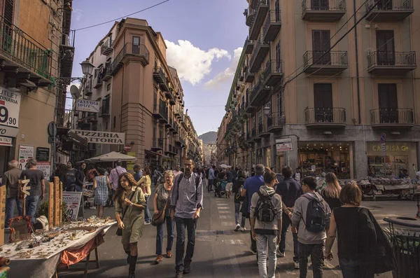 Vista de Via Maqueda en Palermo 3 — Foto de Stock