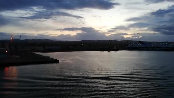 Civitavecchia Hamn Gryningen Från Havet — Stockvideo