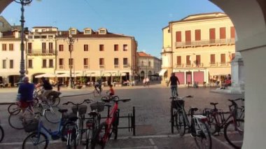 Rovigo 2 'deki Vittorio Emanuele Meydanı
