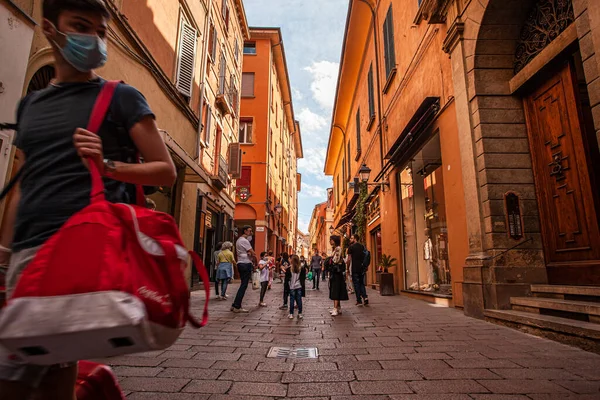 Bologna Italy June 2020 Bologna Alley Details People Walking — стокове фото