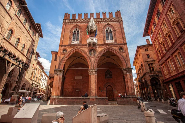 Bologna Italien Juni 2020 Porta Ravegnana Bologna Ein Antikes Gebäude — Stockfoto