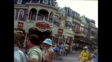 MIAMI 1980: 1980 'de Miami' deki Disneyland lunaparkı