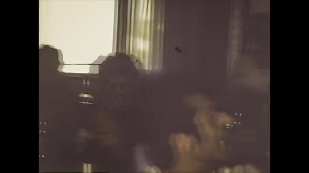 ROVIGO,ITALY 1975: Italian wedding lunch at restaurant in 1975 — Stock Video