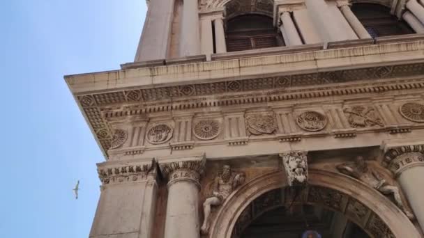 Detalhe do palazzo ducale em Veneza, na Itália — Vídeo de Stock