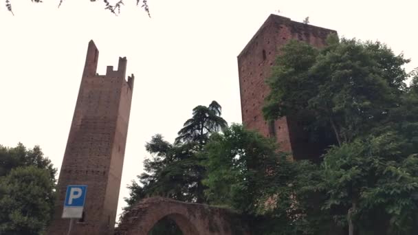 イタリアのロビゴにある古代の塔6 — ストック動画