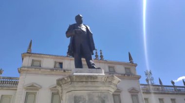 Padua 3 'te Garibaldi heykeli