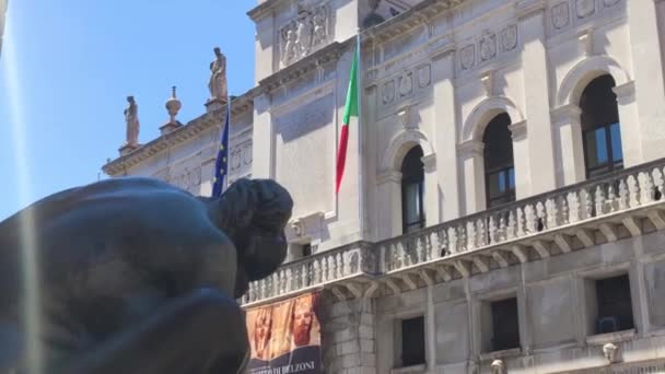 Broll detalj om en historisk byggnad i Padua i Italien 5 — Stockvideo