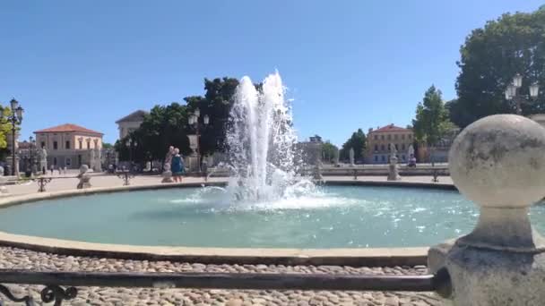 Prato della Valle i Padua i Italien 12 — Stockvideo