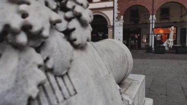 İtalya, Rovigo 'daki Vittorio Emanuele Meydanı
